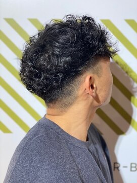 バーバーバー 四谷(BARBER-BAR) 爽やかスペインカール