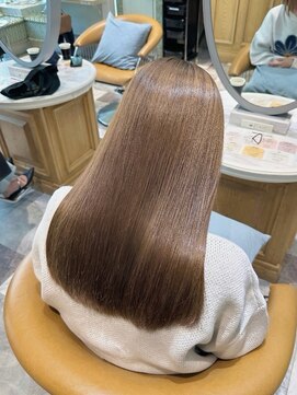 ロンド ロビン 栄(Lond robin) 【Lond robin】清水 美冴 縮毛矯正/髪質改善/レイヤー/ベージュ