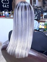 ブレイズヘアー(BLAZEhair) 【透明感UP】ホワイトグレージュバレイヤージュ×ブリーチ2回