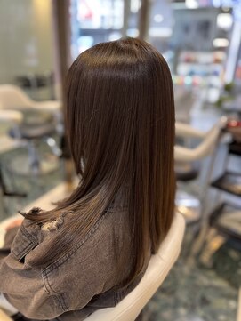 モア 下通店(MORE) うる艶ストレート