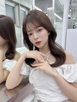 フォンズ(FONS)&nbsp;グレージュカラー/韓国トレンドくびれヘア/レイヤーカット/学割