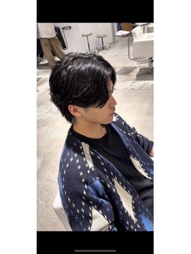 ミリ(milli Produce by ITAKURA) フェザーパーマ