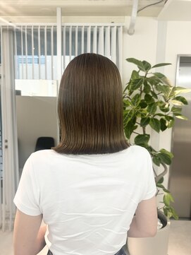 オン(on.) 外ハネボブ 髪質改善