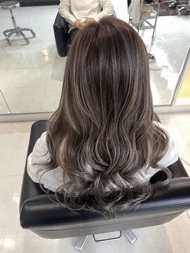 シャンプーボーイエイムス(SHAMPOO BOY aims) ハイライト