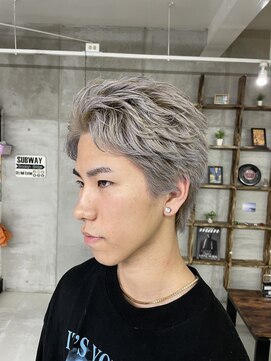 リュクス(LUXE) スパイキーフェザーショート