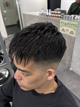 キューカンバー(CUCUMBER) スキンフェードクロップ