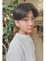 イーズ 鎌倉(e's)&nbsp;《e'sイーズ鎌倉》メンズカット/センターパートニュアンスパーマ