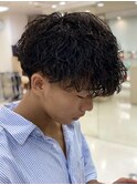 メンズパーマ波巻きツイストスパイラル刈り上げセンターパート