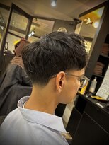 フランクスバーバーリザーブ 人形町店(FRANK’S BARBER RESERVE)&nbsp;波巻きツイストスパイラル/リバースセンターパート/人形町