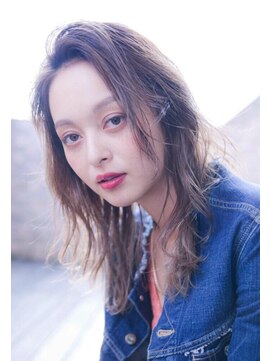 エイミー(Aimee) Aimee 外国人風アイスブルージュ