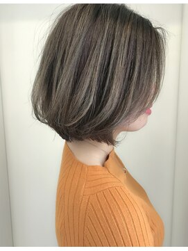 ヘアーデザイン シュシュ(hair design Chou Chou by Yone) ☆chouchou☆外国人風ハイライトアッシュベージュ