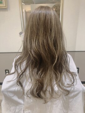 シレーナ ヘアーリゾート(Sirena Hair Resort) Sirena Hair Risort 　ロングスタイル