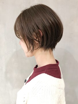 アイティー バイ アルバム 浦和店(IT by ALBUM) 愛され丸みショート_セミウェットウェーブ_ba253751