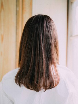 フローラビューティーヘアー(Flora Beauty Hair) ナチュラルスタイル/20代/30代/40代/50代/岡山/表町