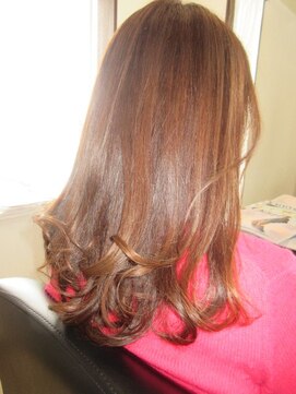 コアフィールフィス(COIFFURE fils) 【M3D見附今町】グレージュ