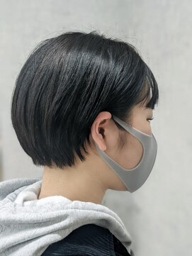 ボンドバイテトテ 三宮元町(BONDbytetote) 黒髪丸めショート【中谷ユウ】