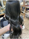 ダークグレージュカラー　艶髪　韓国風 上品カラー