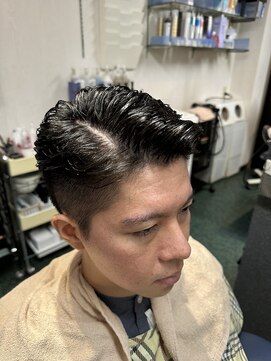 センス 大井町店 アップバングショート