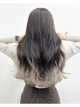 アライブ キチジョウジ(ALIVE Kichijoji) 【ALIVE吉祥寺】グラデーションカラーグレージュシルバー