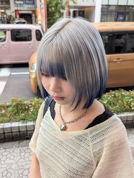 ボアップ(boappu) #デザインカラ#ホワイトシルバー#裾カラー