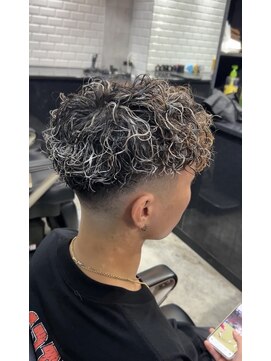 ボルド(MEN'S HAIR SALON BORDO) フェードVマッシュ×メッシュ×スパイラルパーマ