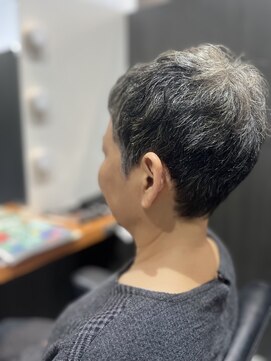 アミックス Hair&Make Amix KOKUSAIHOTEL ベリーショート