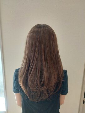 チュラ(chura) 30代40代50代/大人可愛いひし形ロングレイヤー/ロングウルフ