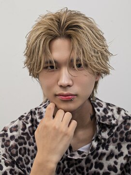 バック(BUCK) サマーフェザーショート