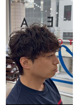 オーシャントーキョー 大阪(OCEAN TOKYO) 波巻きパーマメンズツイストスパイラルパーマツーブロック