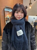 チャプター 問屋町(chapter) ミディアムレイヤーカットブリーチなしワインレッドカラー韓国