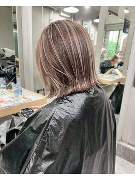 レディアル 大宮(REDEAL ope.) 【ハイライト】ベージュハイライトバレイヤージュ