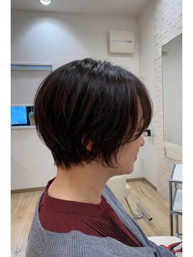 アマンナ(AMANNA) 前下がりショートボブ