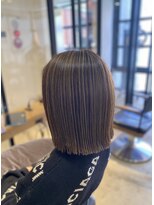 ニーイチイチ(211)&nbsp;ボブ/ハイライト