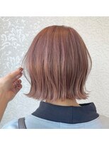 リット(lit.)&nbsp;くびれボブ×ハイトーンカラー