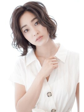 レイリー(LAiLy) スウィングショート＿ハンサムショートフォギーベージュ☆