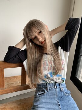 ラボ(Ravo) トリプルカラーのベージュスタイル