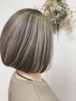 プランタン(Printemps)&nbsp;ぱつっとボブ小顔ミディアムボブベージュハイライトカラー