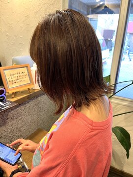 ファム 札幌大通(fam) 30代40代50代抜け感ショートレイヤーミルクティベージュ