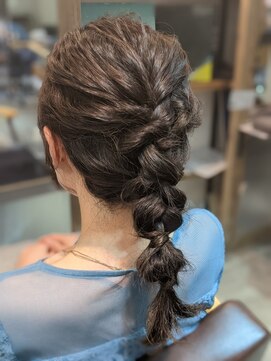 ナンバー ジルバ 立川(N° jillva) お呼ばれヘア/ヘアアレンジ/編みおろし/髪質改善/縮毛矯正/韓国