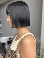 トリッカ シブヤ(TRICCA SHIBUYA)&nbsp;切りっぱなし/韓国ヘア/ボブ/ブルーブラック/ぱっつん/髪質改善