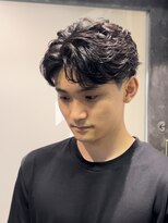 ゼスト リル 新宿(ZEST lill)&nbsp;ニュアンスパーマスペインカールフェザーパーマメンズパーマ