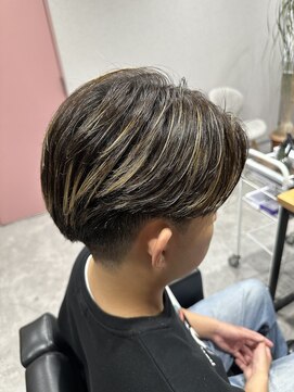 グレイバイニューヨークニューヨーク 京都北大路(Gray by NYNY) ハイライトカラーセンターパート眉毛メンズバレイヤージュモテる