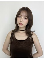 ヨヨ(yoyo)&nbsp;大人くびれレイヤー