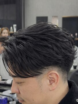 オーバル ジングウマエ(OVARL jingumae) 毛流れフェザーショート