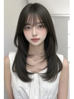 ユーフォリア エヌ 池袋サンシャイン通り店(Euphoria +n)&nbsp;大人可愛い韓国レイヤースタイル