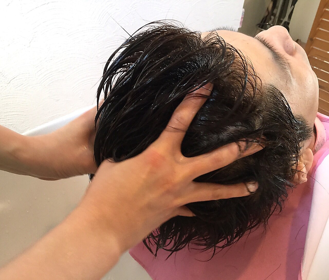 【清潔感アップ】メンズカット＋眉カット＋スカルプ炭酸泉marbb