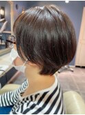 おうちで楽ちんスタイリングが可能なショートボブスタイル！