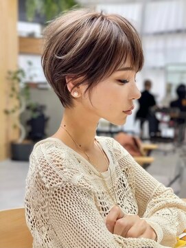 アイドットプラス 表参道(i.+omotesando) ブリーチなしカラー顔まわり簡単スタイリングショートボブヘア