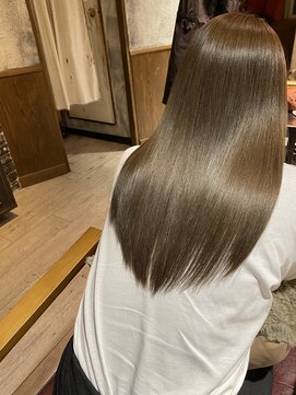 ニーゼロゼロナナ(2007) 髪質改善カラー