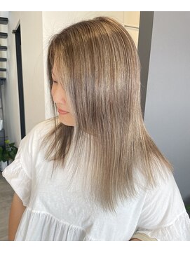 アグライズ(AgRIZE) 明るめベージュのハイライト